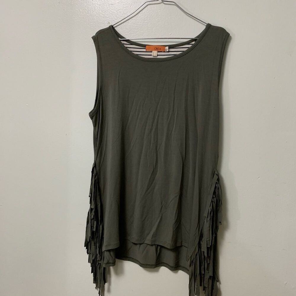 ONEA ARMLESS BLOUSE‎ WITH FRINGE AT SIZE L